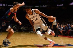 NBA-字母哥争议压哨绝杀76人，终结对手三连胜登顶东部引热议
